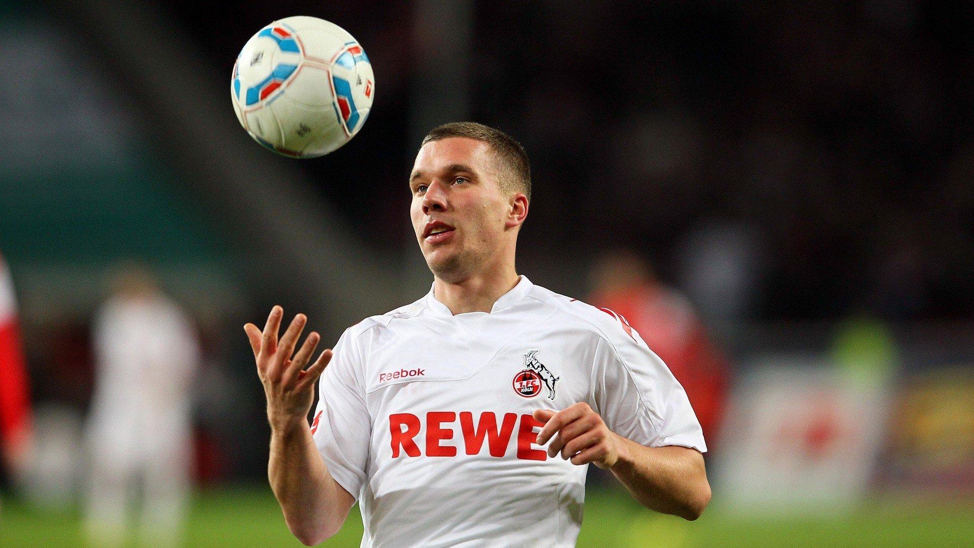 中超联赛第15轮，上海海港3-1逆转北京国安，武磊梅开二度领跑射手榜