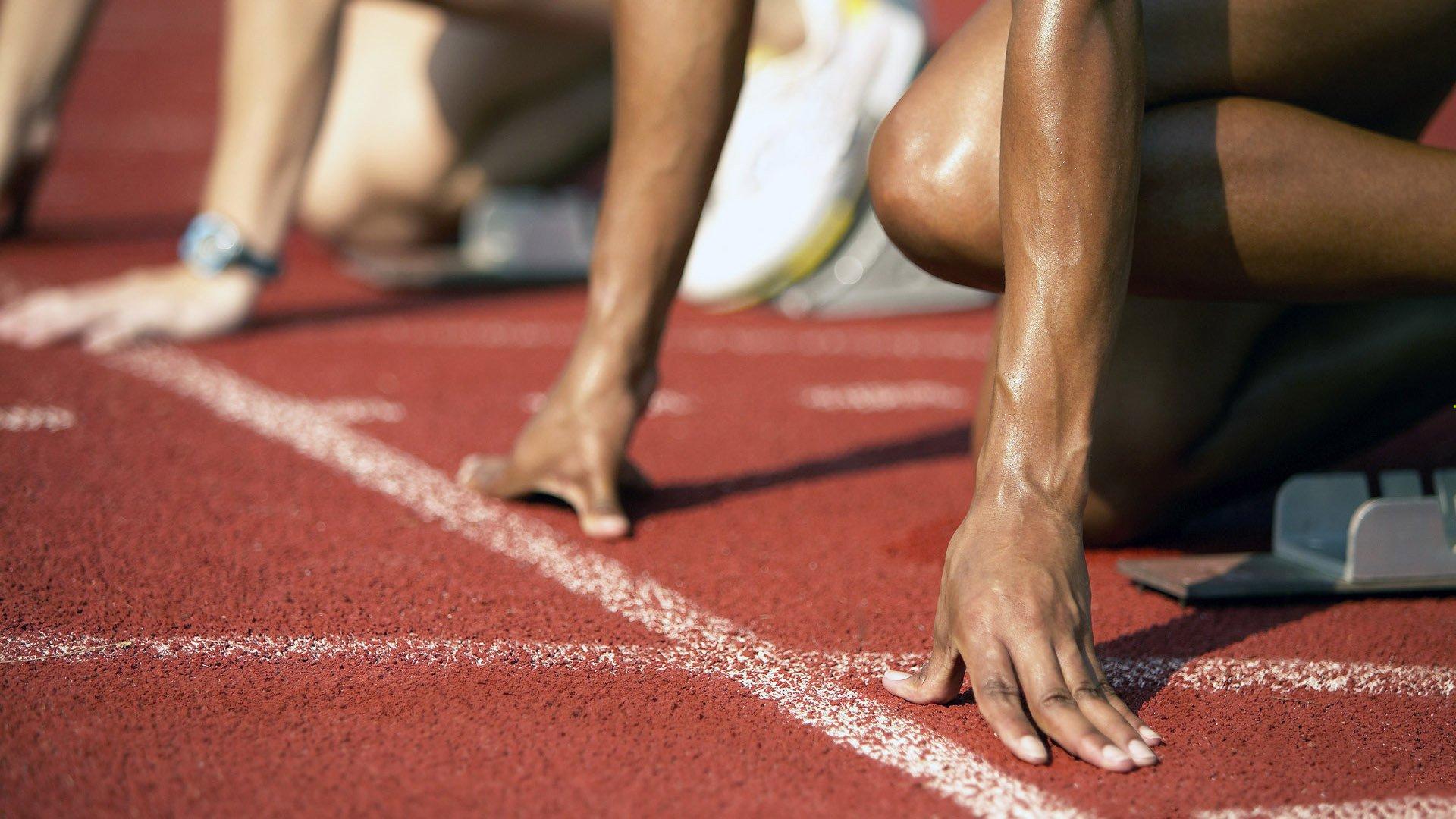 综合格斗巨星巅峰对决,传奇之战引爆全球观众热情